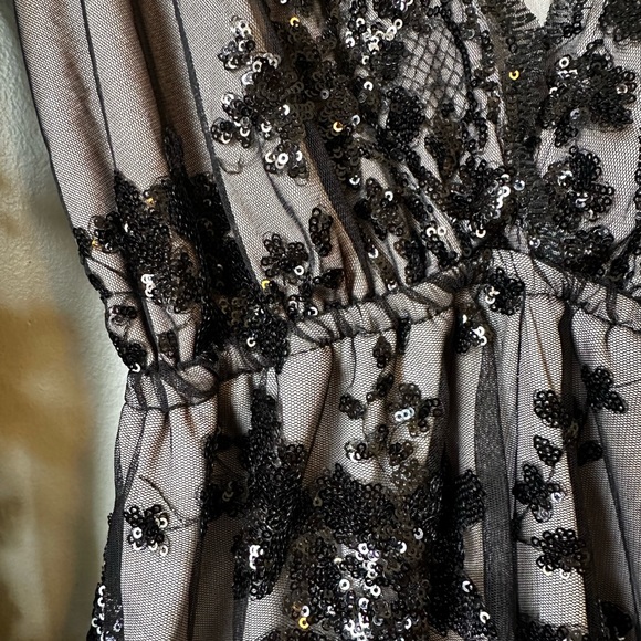 Concert/Party Romper - Picture 4 of 5